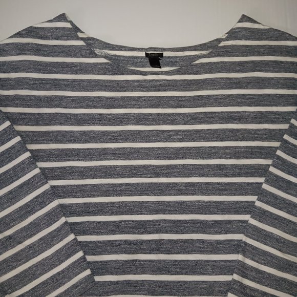 J. Crew Tops - J.CREW WOMEN'S STRIPED PULLOVER TOP
